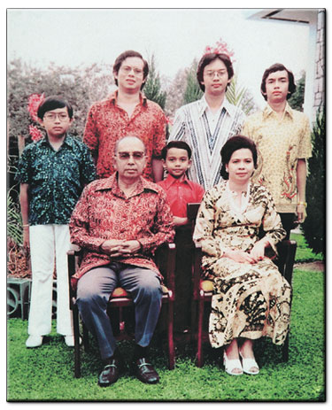 The father of affirmative action NEP Malaysia and his five boys